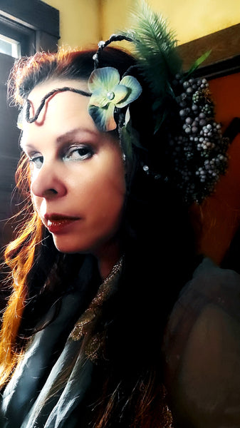 Elvish Vine Hyacinth Weaver Headdress